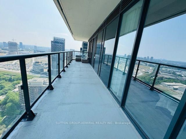 10 Inn On The Park Drive • #2904 • Toronto, ON photo 27