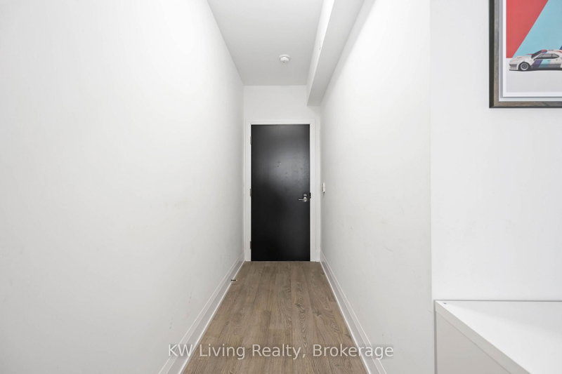 1703 - 101 Erskine Avenue