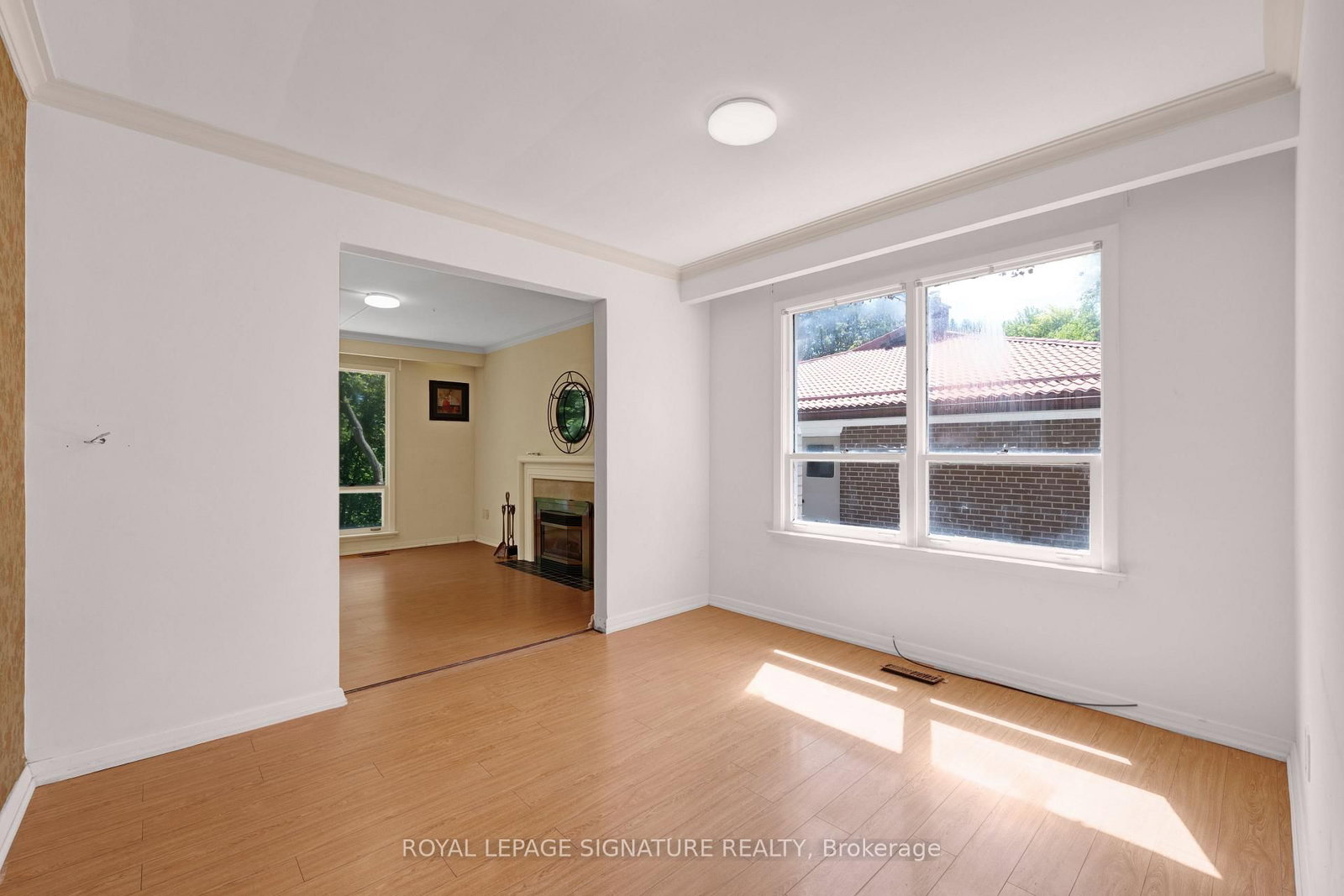 209 Burbank Drive • Toronto, ON photo 14