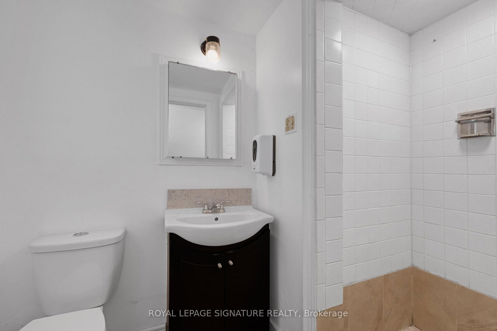 209 Burbank Drive • Toronto, ON photo 25