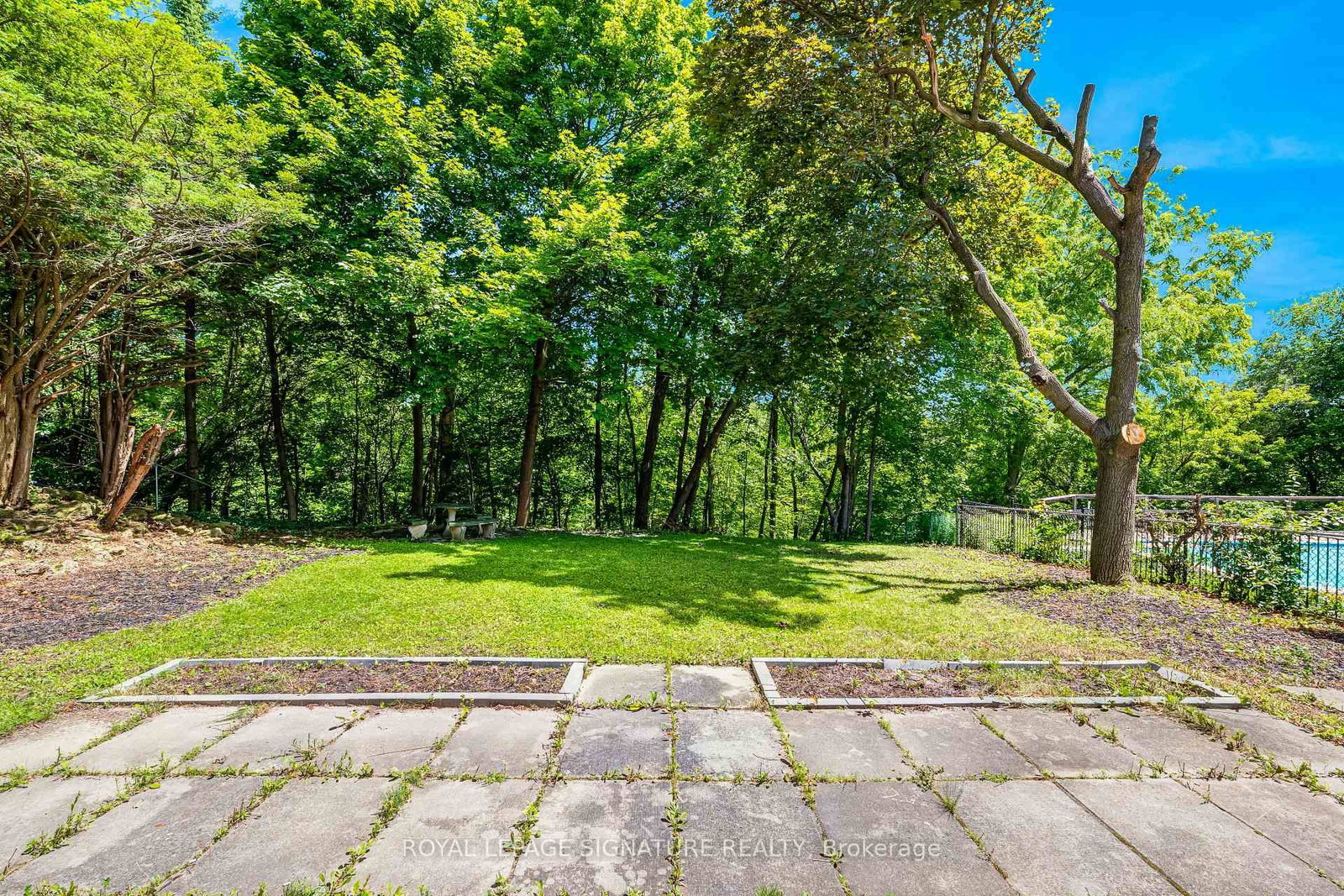 209 Burbank Drive • Toronto, ON photo 31