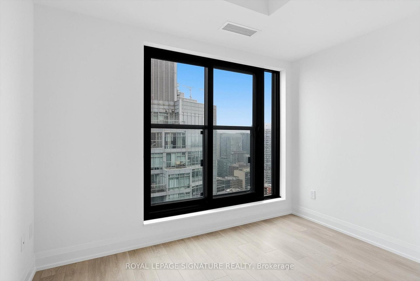 20 Soudan Avenue • #3409 • Toronto, ON photo 12