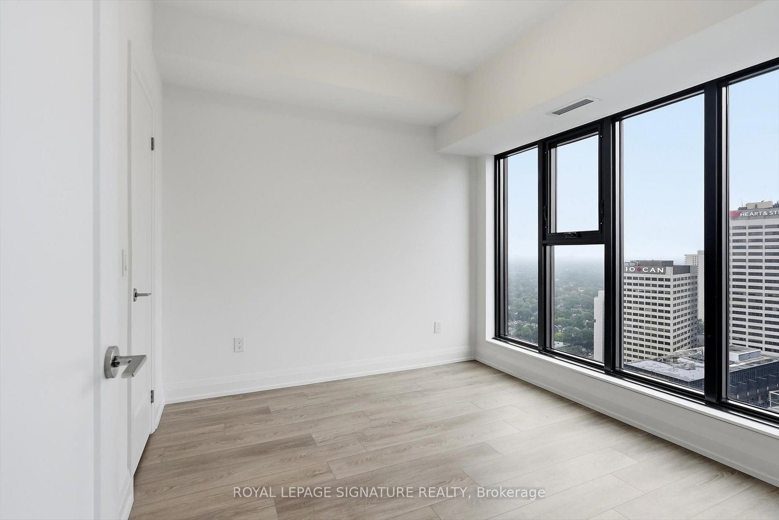 20 Soudan Avenue • #3409 • Toronto, ON photo 18