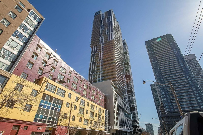 4709 - 251 Jarvis Street