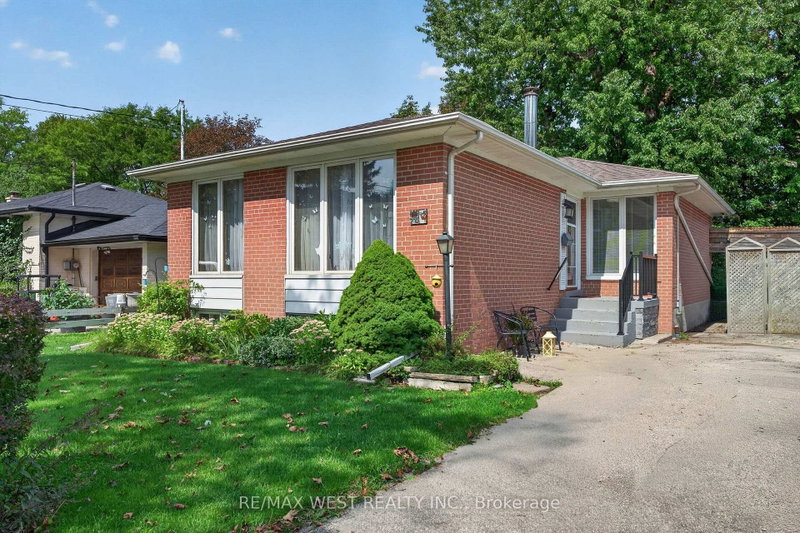 270 Homewood Avenue