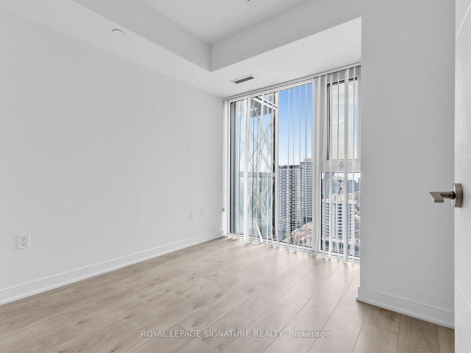 50 Wellesley Street E • #3810 • Toronto, ON photo 14