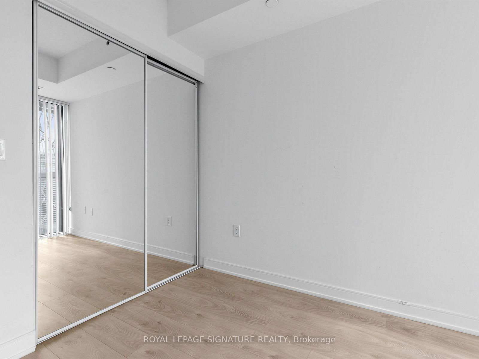 50 Wellesley Street E • #3810 • Toronto, ON photo 16