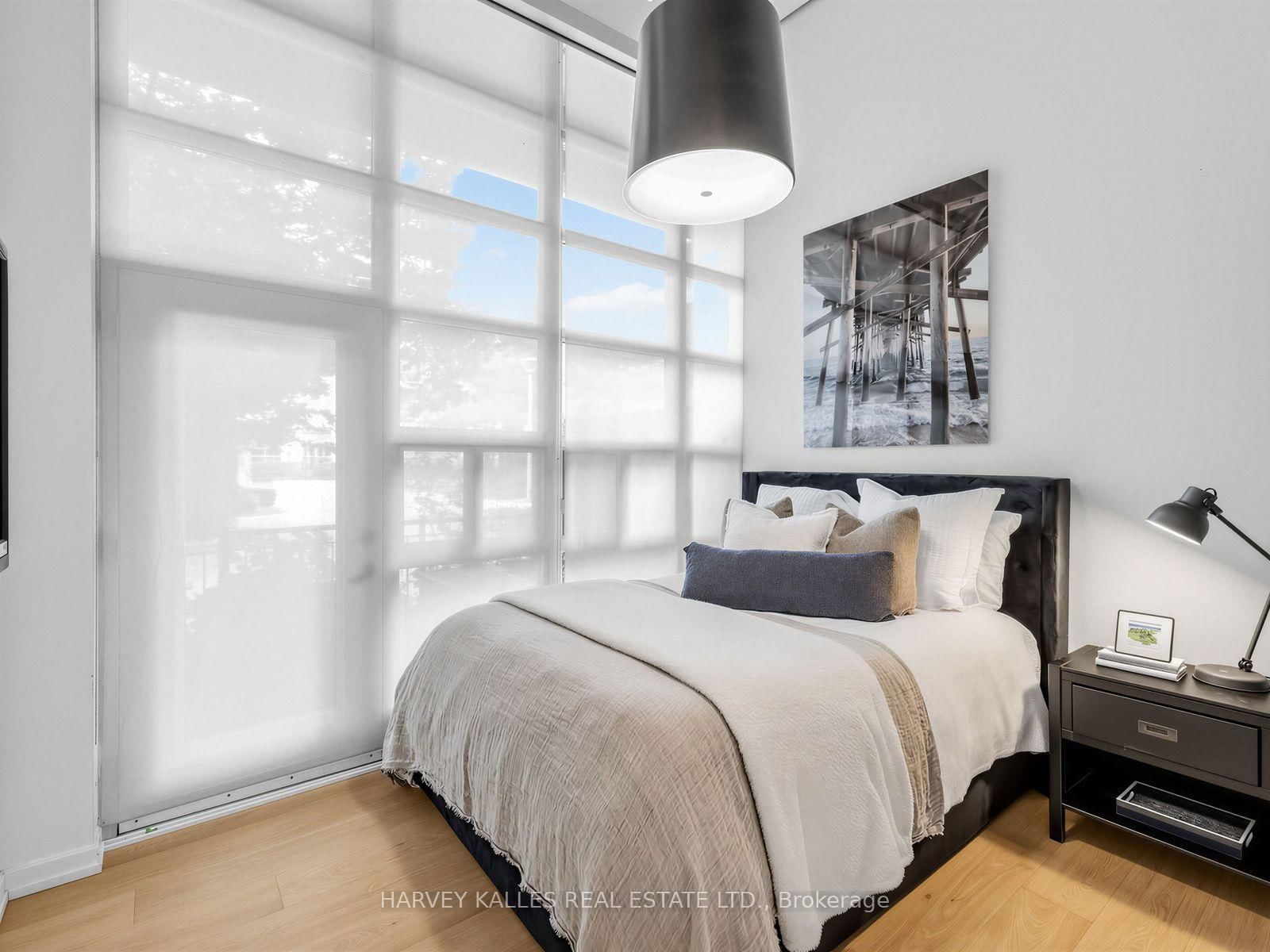 380 Macpherson Avenue • #106 • Toronto, ON photo 16