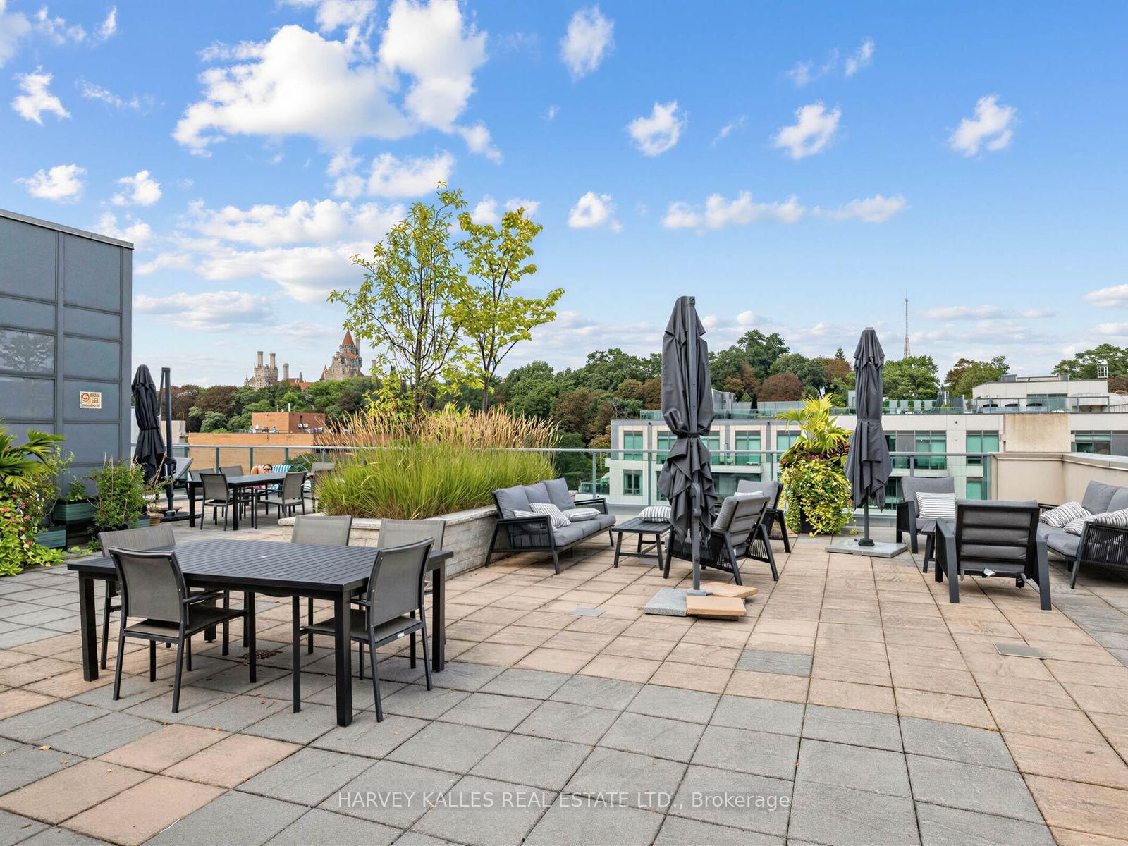 380 Macpherson Avenue • #106 • Toronto, ON photo 31