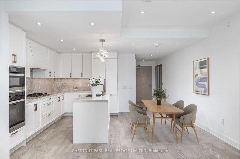 513 - 1 Strathgowan Avenue