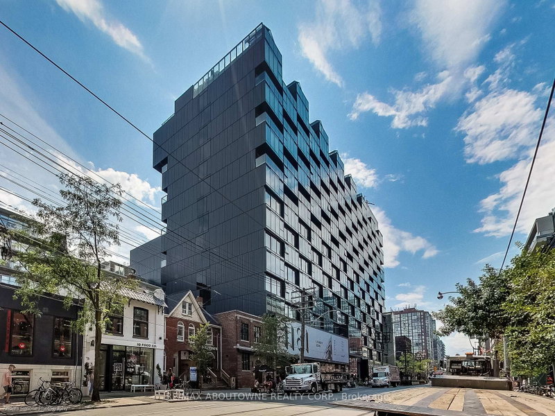 1133 - 629 King Street W
