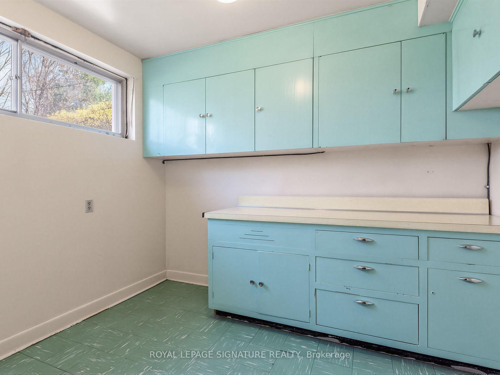 62 Dukinfield Crescent • Toronto, ON photo 20