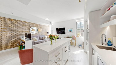 303-39 Sherbourne Street, Toronto, ON, photo 2