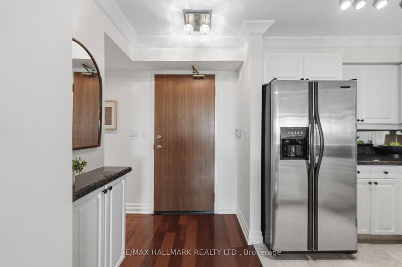 511 - 3840 Bathurst Street