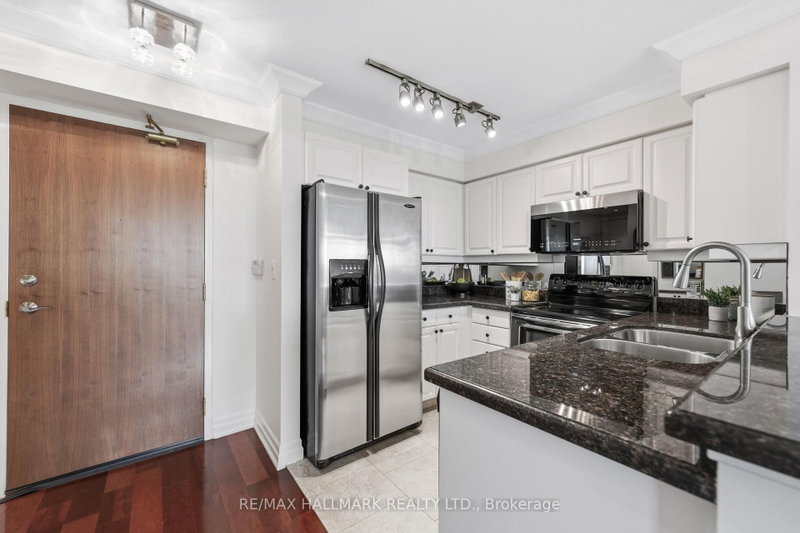 511 - 3840 Bathurst Street
