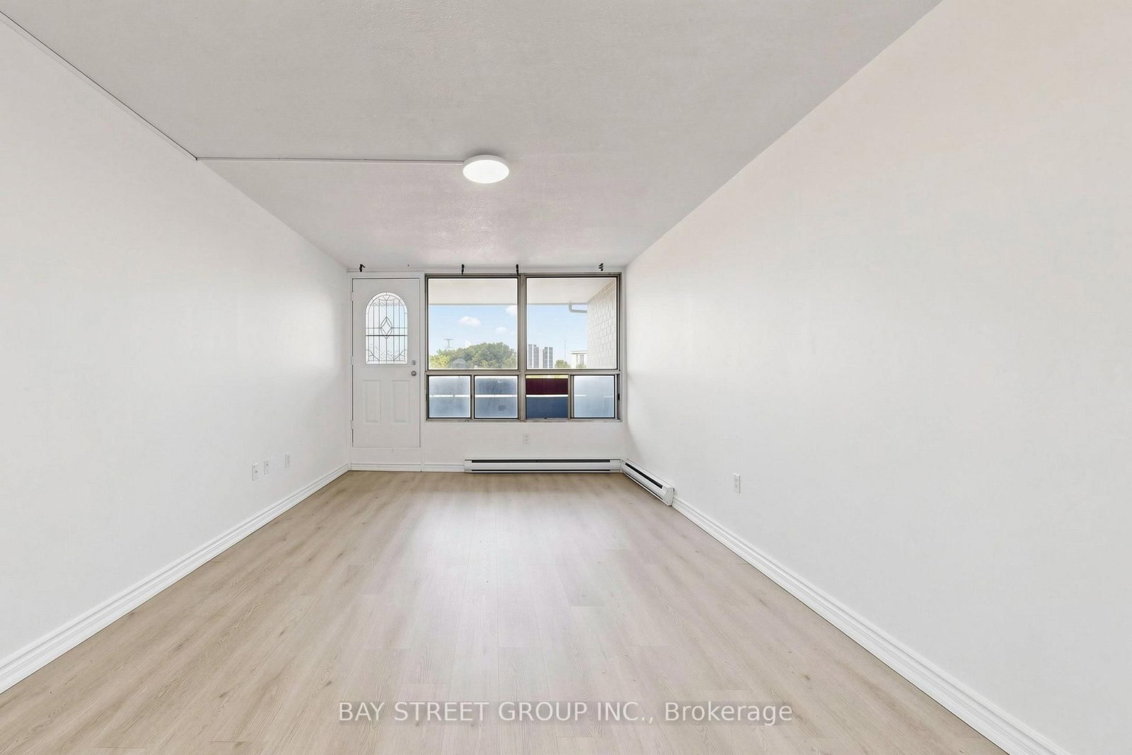 55 Sunny Glenway • #302 • Toronto, ON photo 10