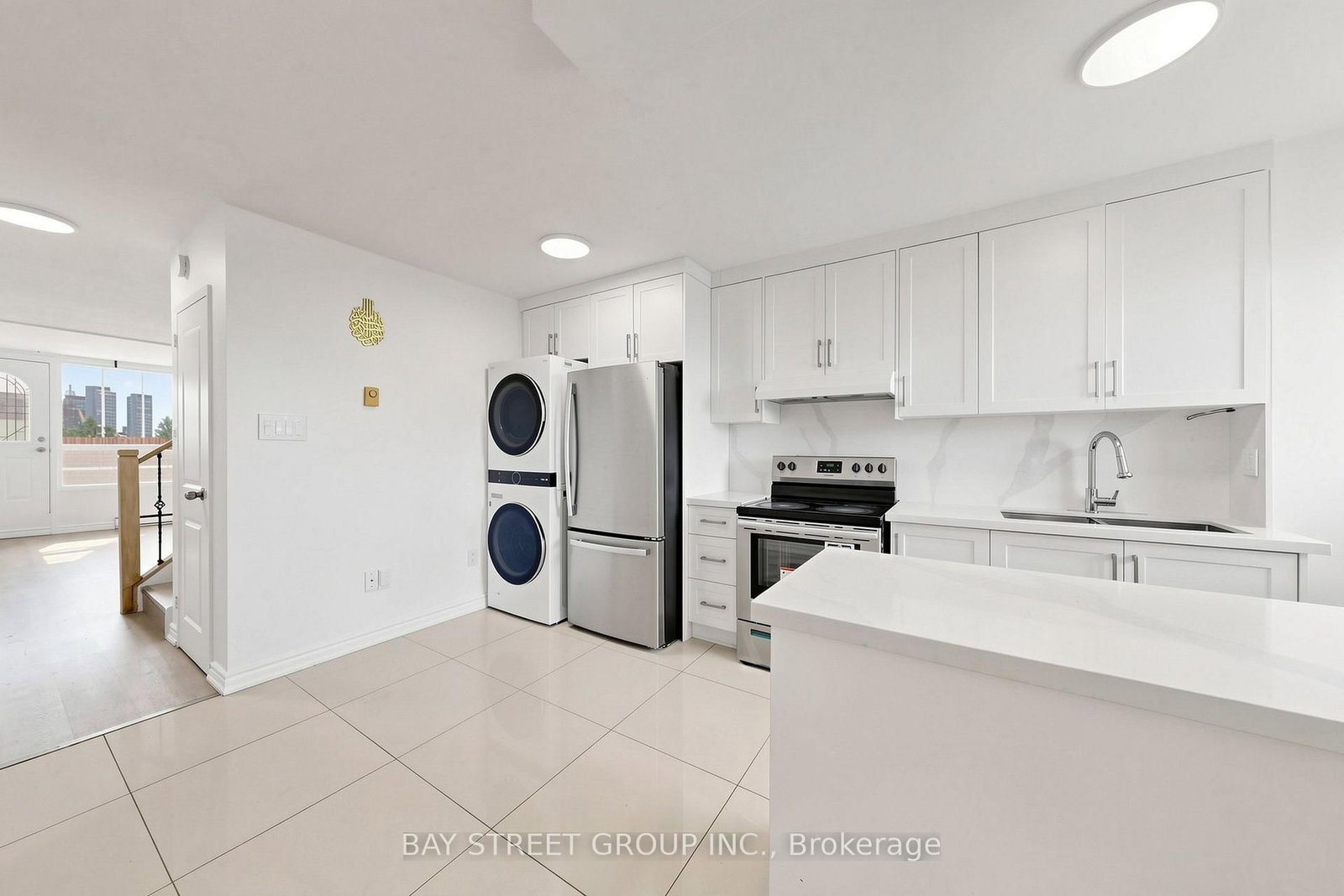 55 Sunny Glenway • #302 • Toronto, ON photo 8