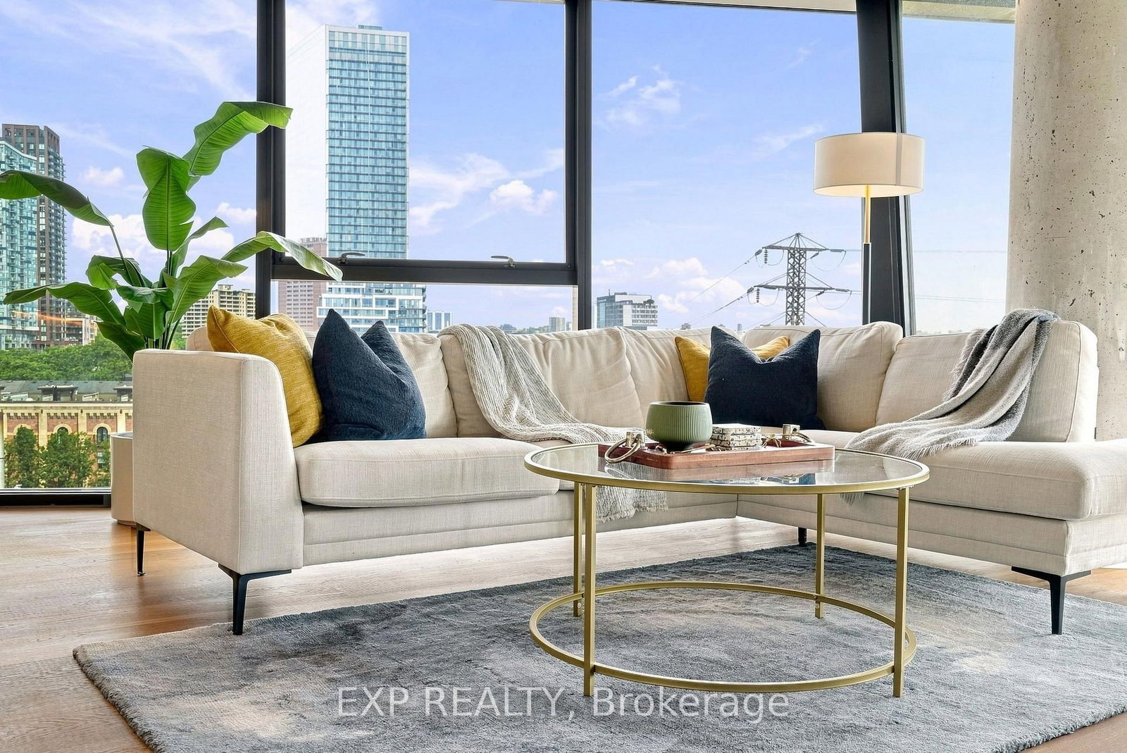 51 Trolley Crescent • #604 • Toronto, ON photo 13
