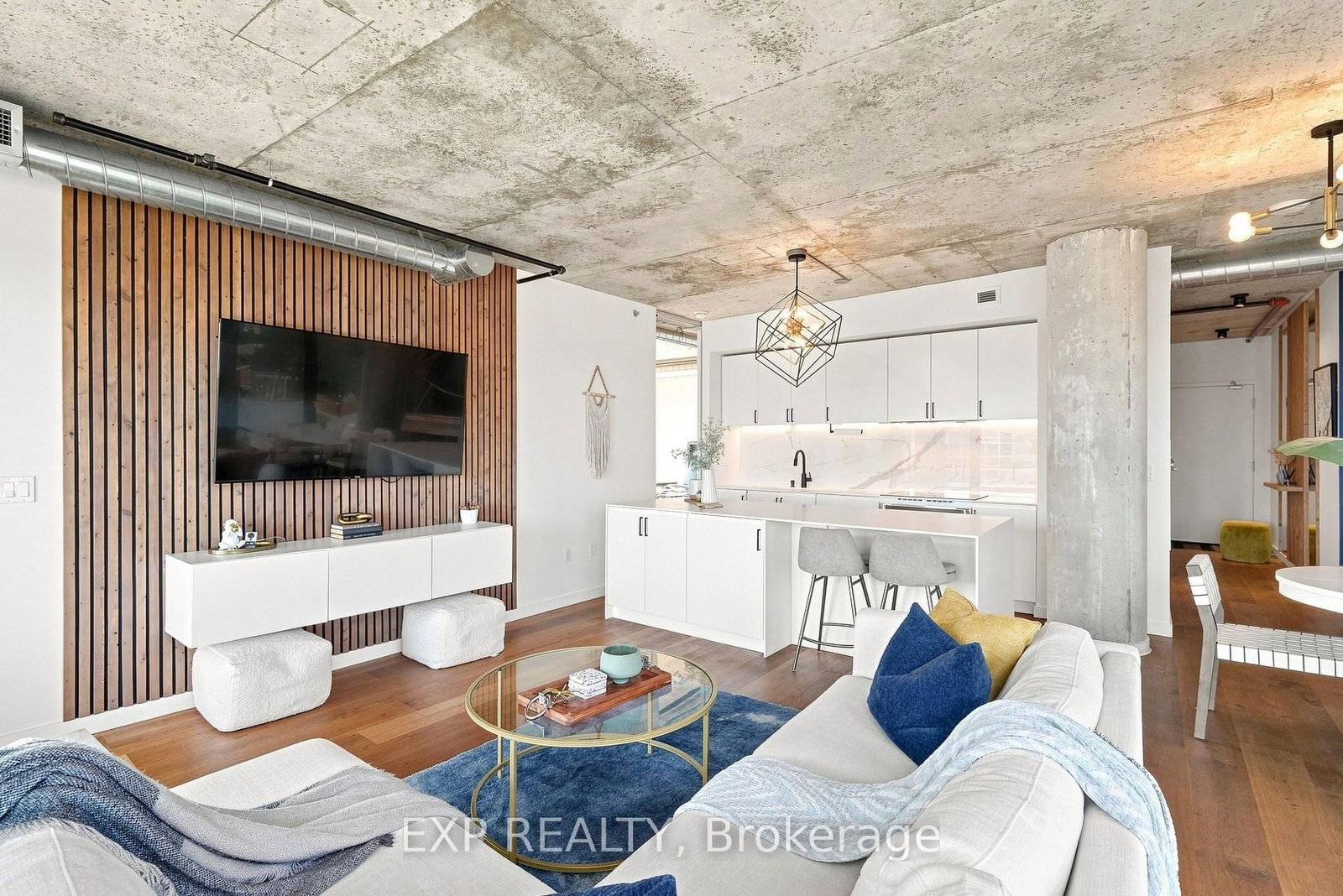 51 Trolley Crescent • #604 • Toronto, ON photo 15