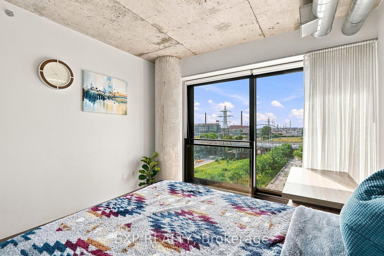 51 Trolley Crescent • #604 • Toronto, ON photo 27