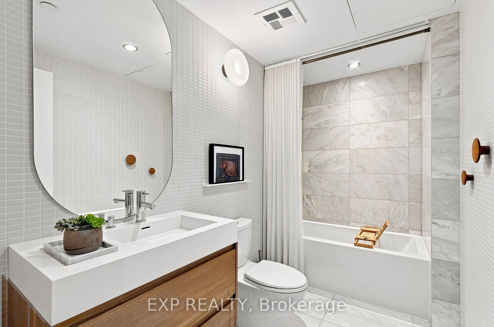 51 Trolley Crescent • #604 • Toronto, ON photo 30