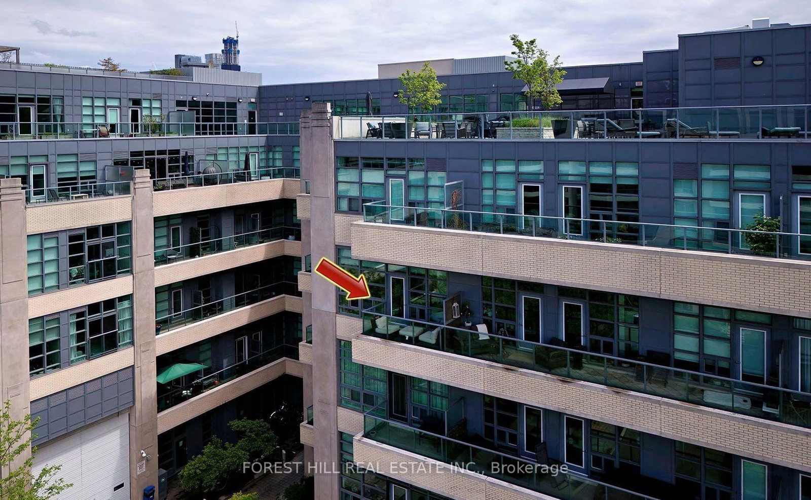 380 Macpherson Avenue • #408 • Toronto, ON photo 23