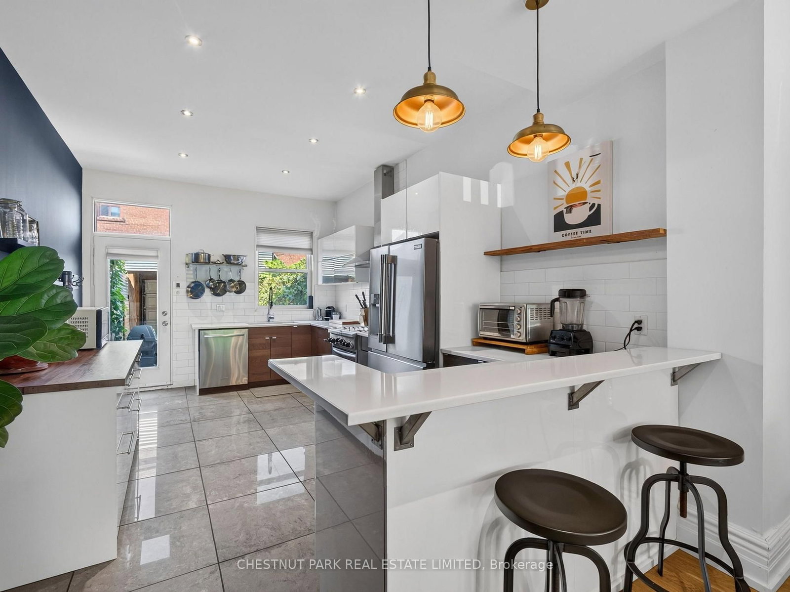 28 Robinson Street • Toronto, ON photo 15