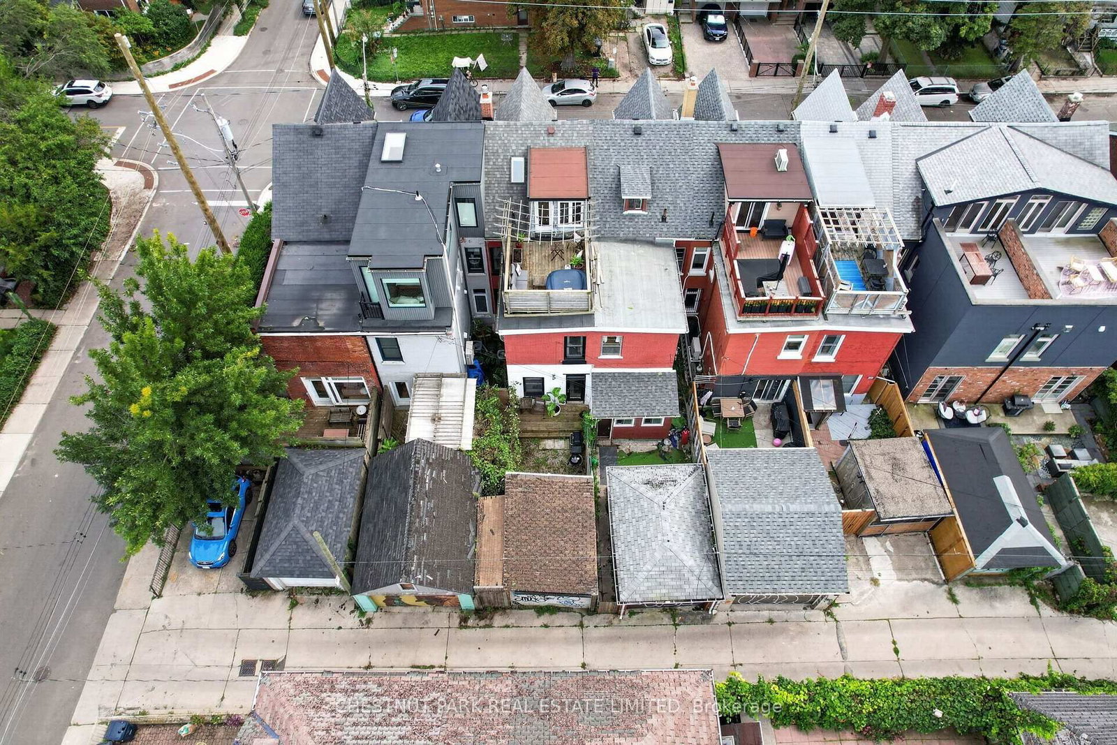 28 Robinson Street • Toronto, ON photo 37