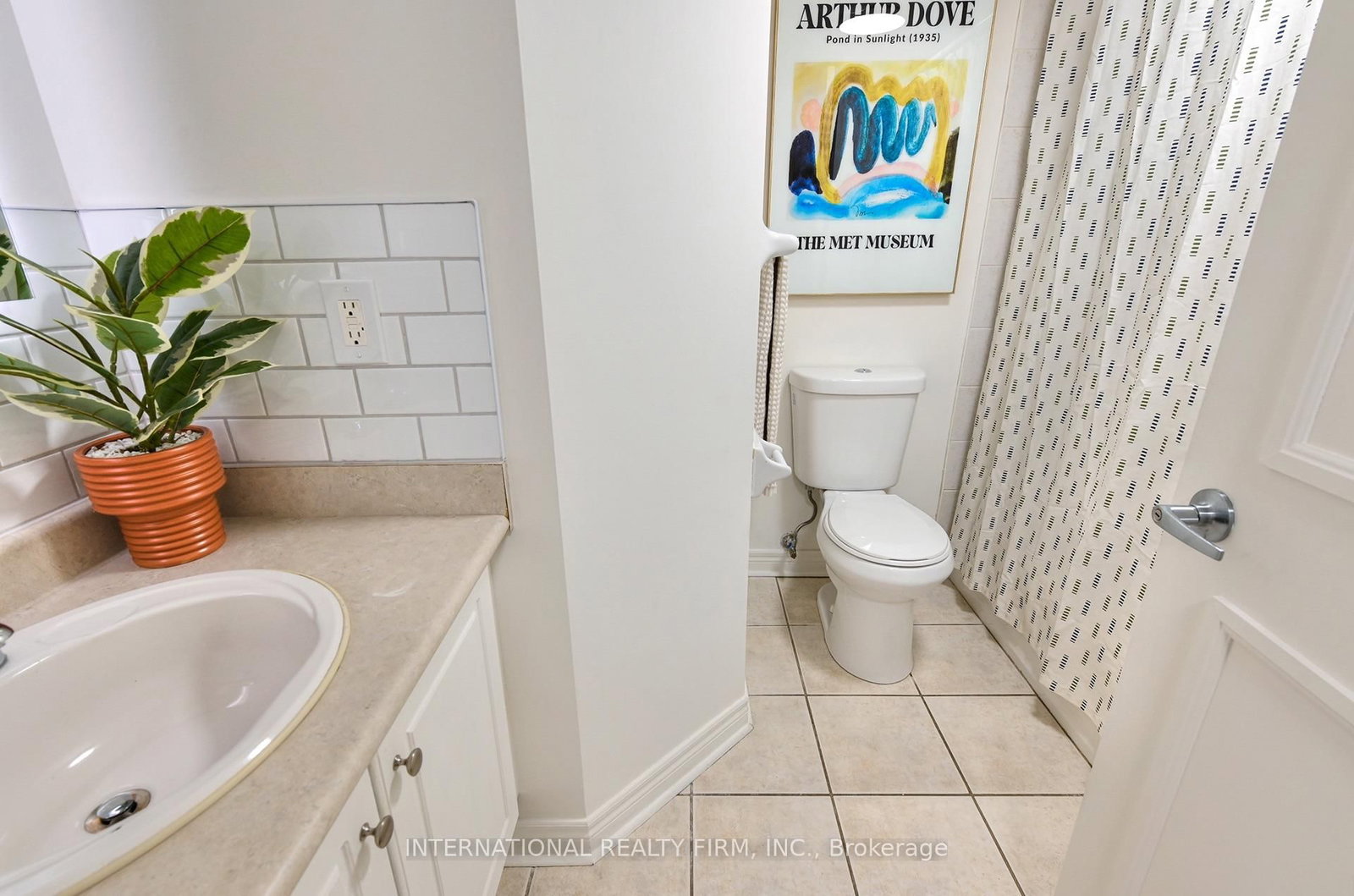 60 Aerodrome Crescent • #201 • Toronto, ON photo 14