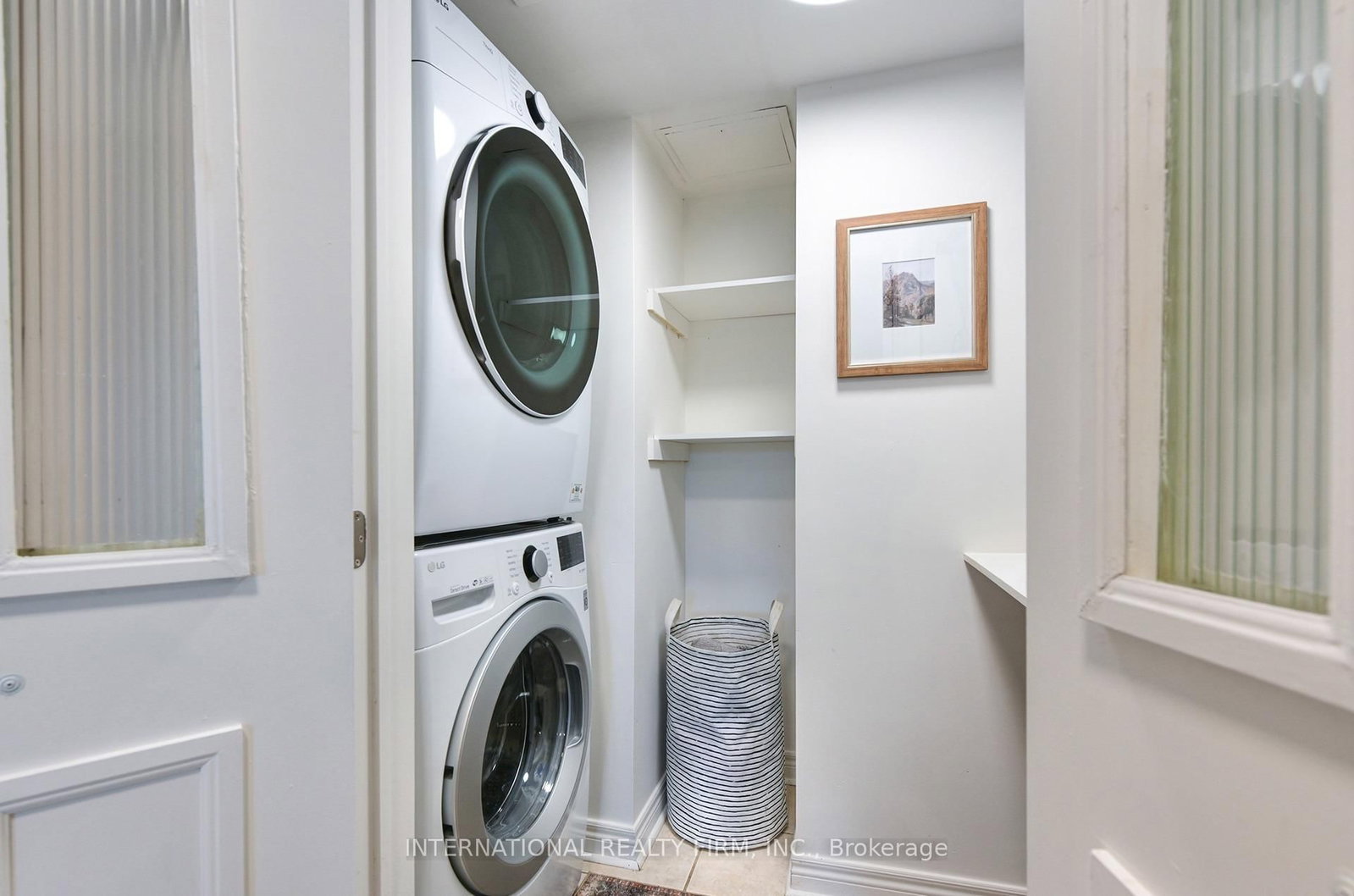 60 Aerodrome Crescent • #201 • Toronto, ON photo 24
