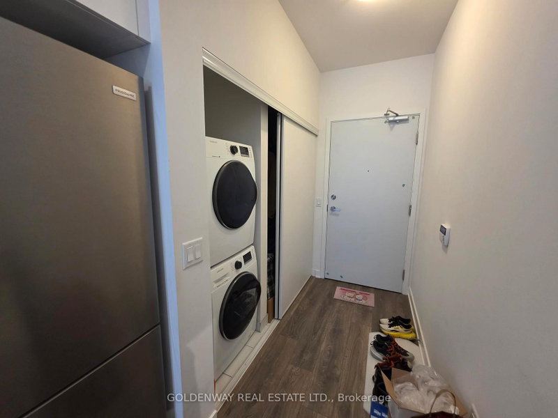 PH15 - 195 Redpath Avenue