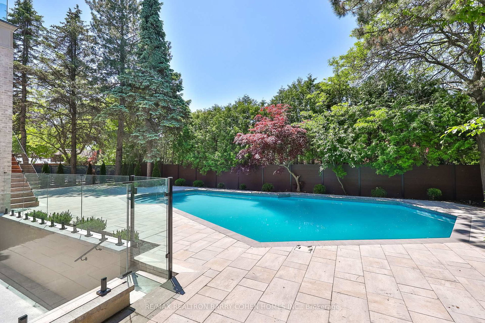 27 Penwood Crescent • Toronto, ON photo 32