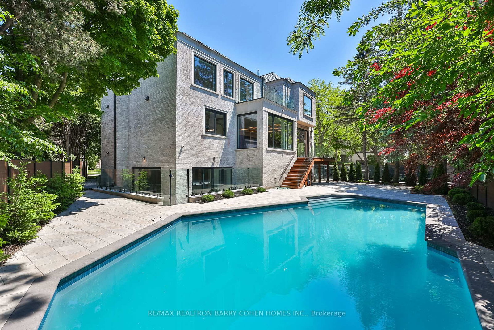 27 Penwood Crescent • Toronto, ON photo 35