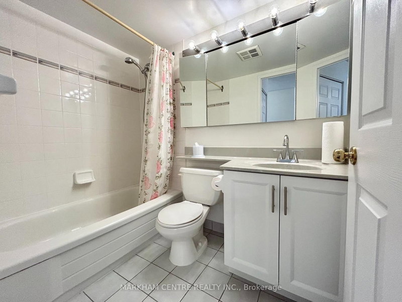 18 Pemberton Toronto,ON M2M 4K9 — Photo 18