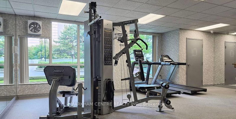 18 Pemberton Toronto,ON M2M 4K9 — Photo 23