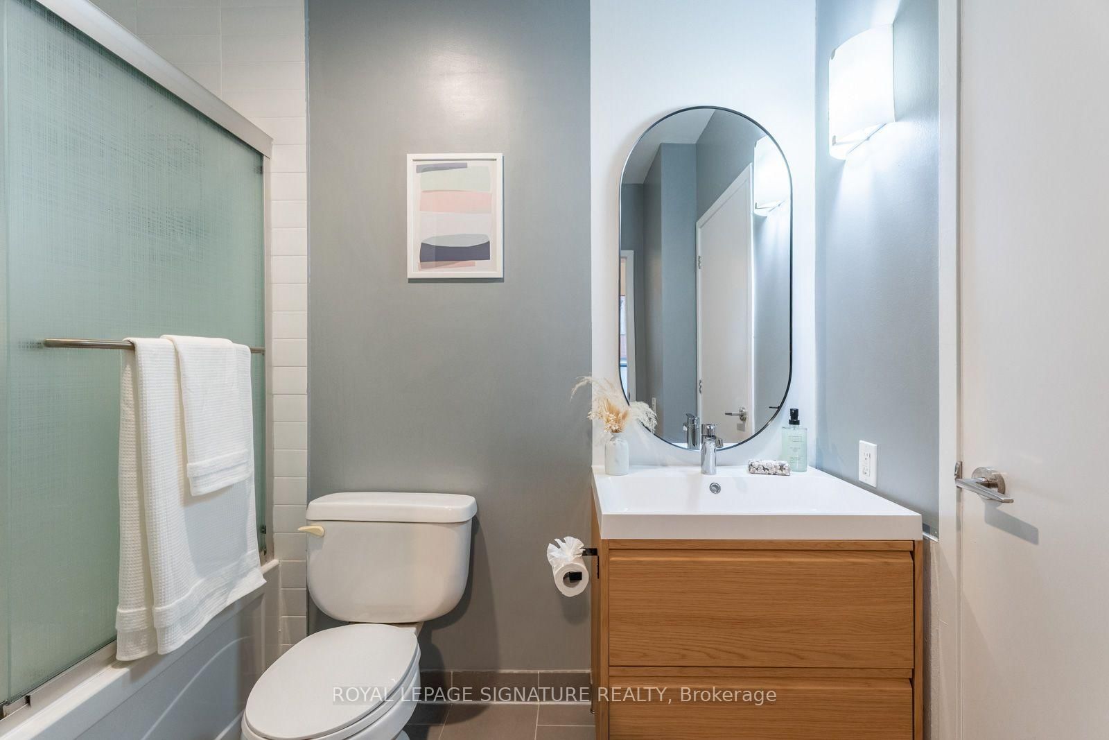 33 Mill Street • #210 • Toronto, ON photo 16