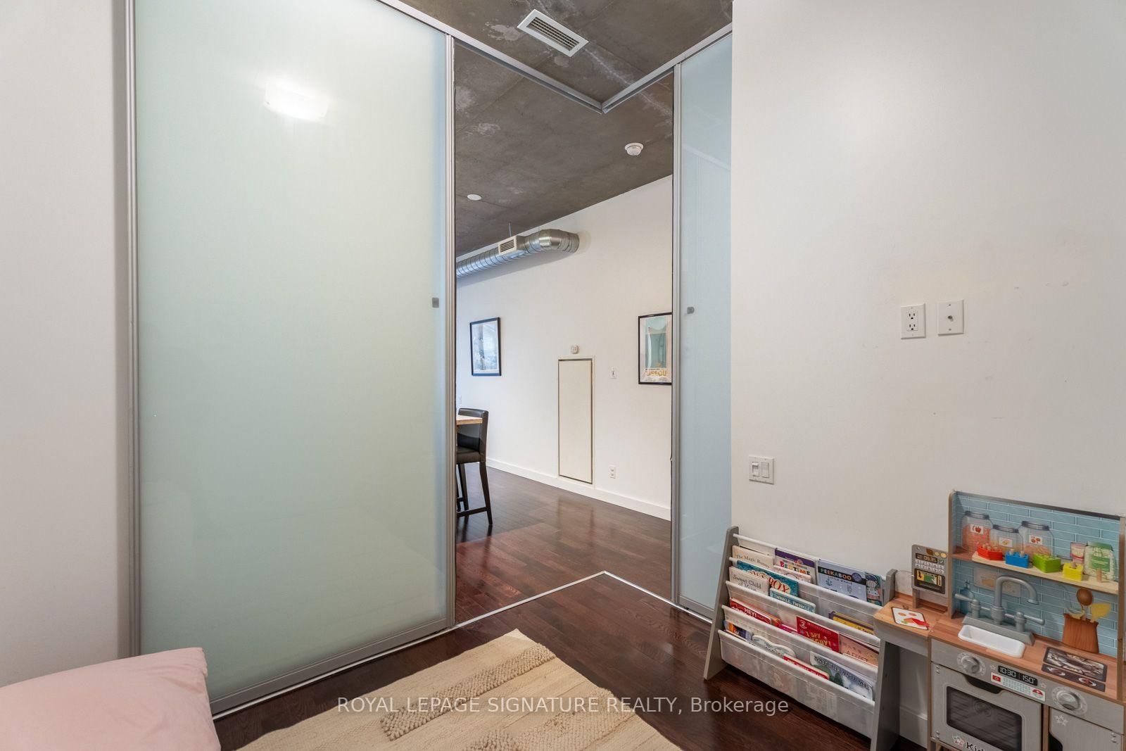 33 Mill Street • #210 • Toronto, ON photo 27