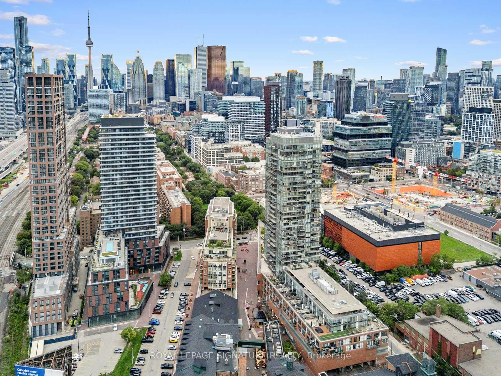 33 Mill Street • #210 • Toronto, ON photo 32