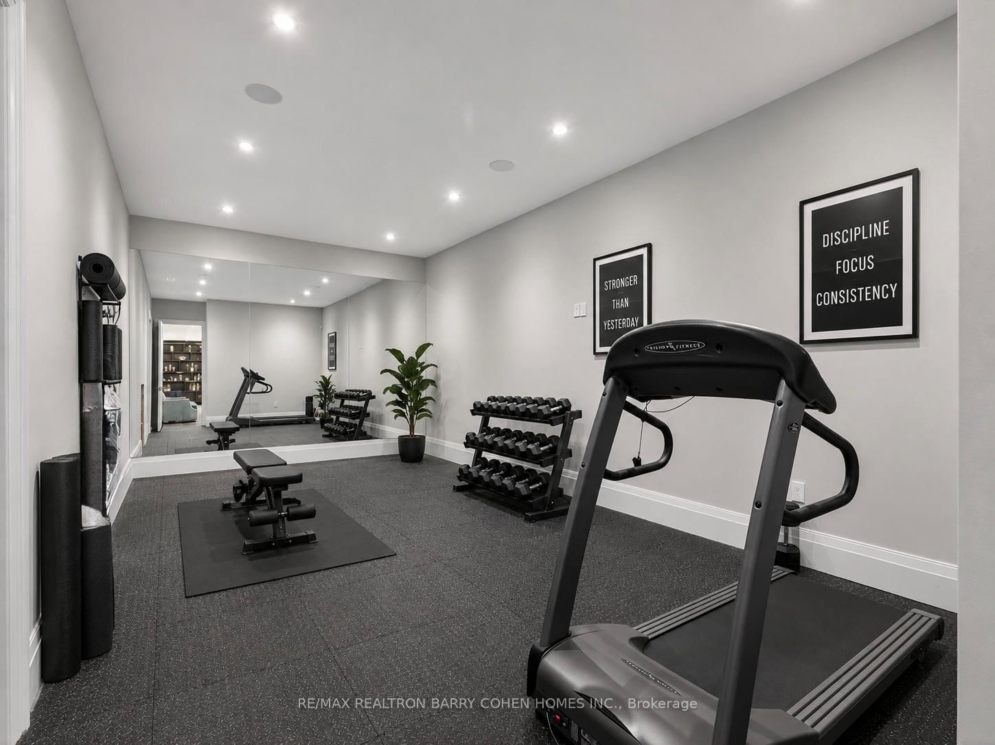 23 Sandfield Road • Toronto, ON photo 34