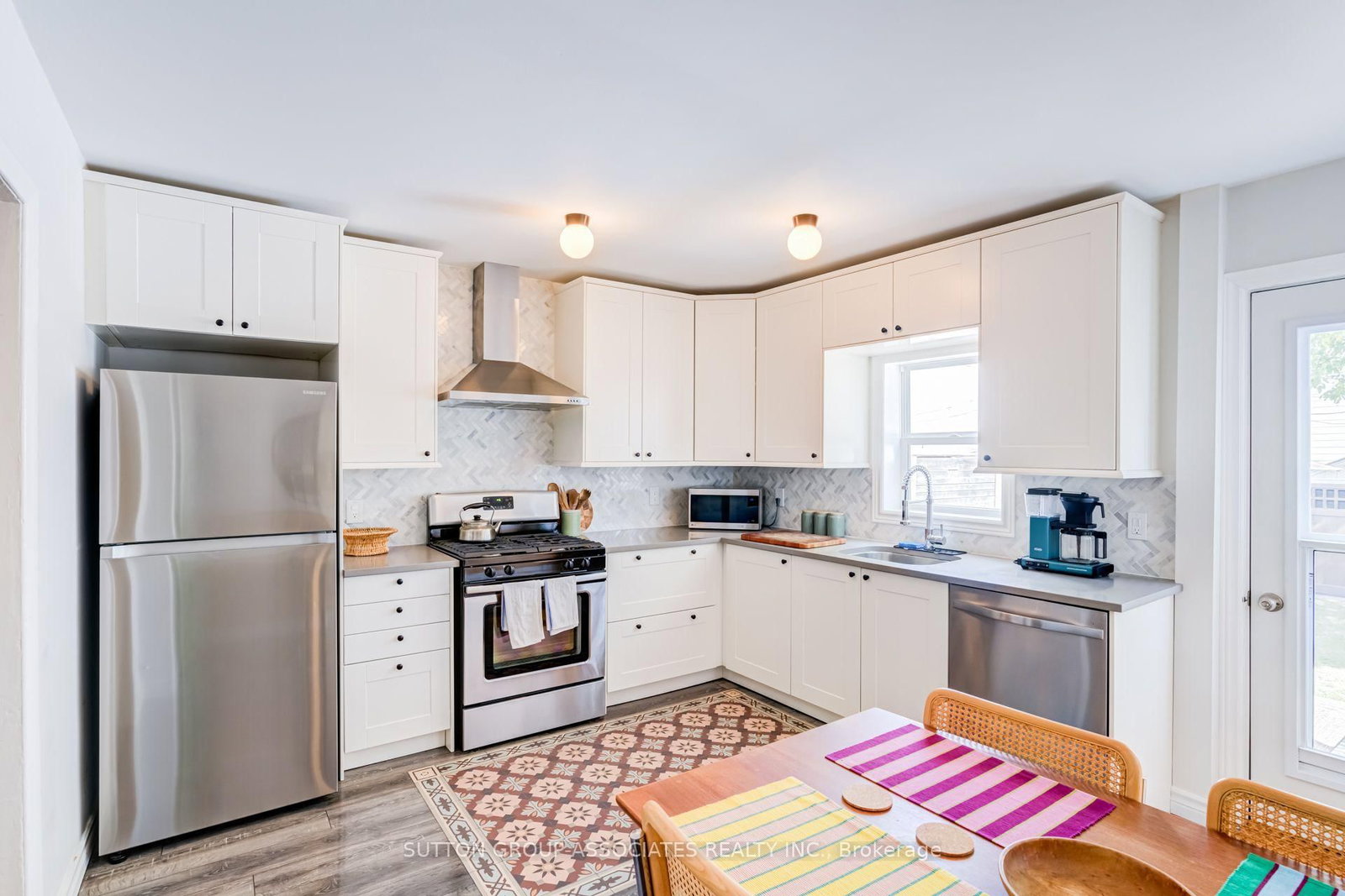 165 Sheridan Avenue • Toronto, ON photo 16