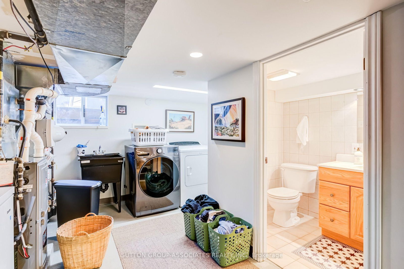 165 Sheridan Avenue • Toronto, ON photo 31