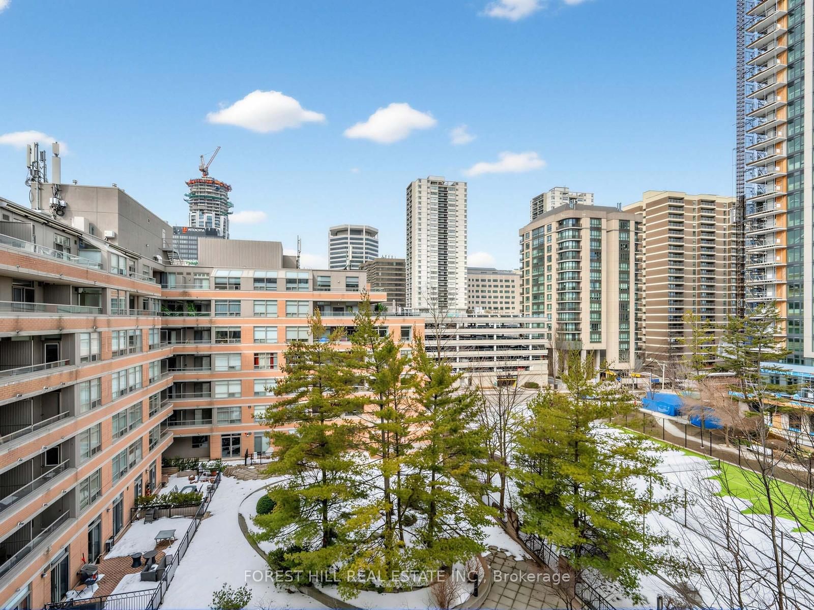 6 Jackes Avenue • #513 • Toronto, ON photo 33