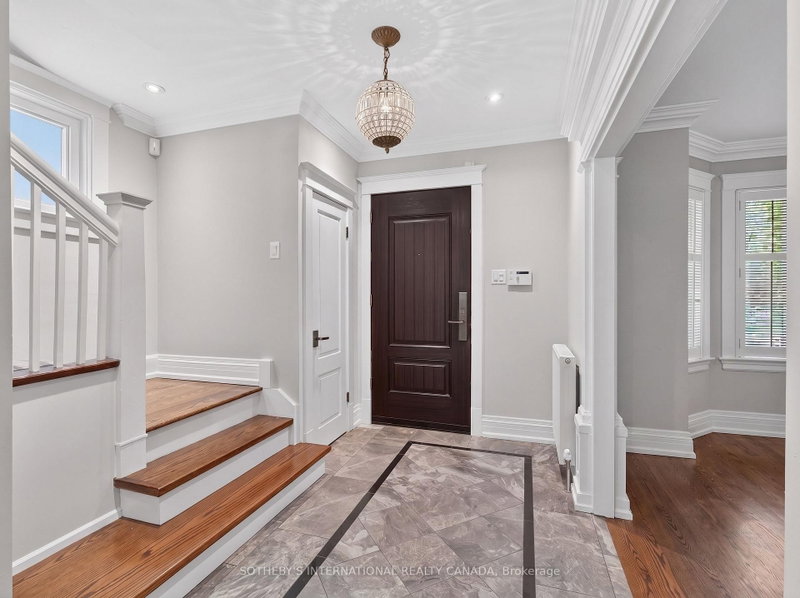 70 Oriole Road