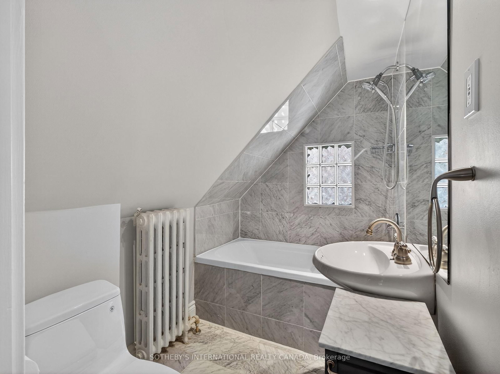 70 Oriole Road • Toronto, ON photo 22