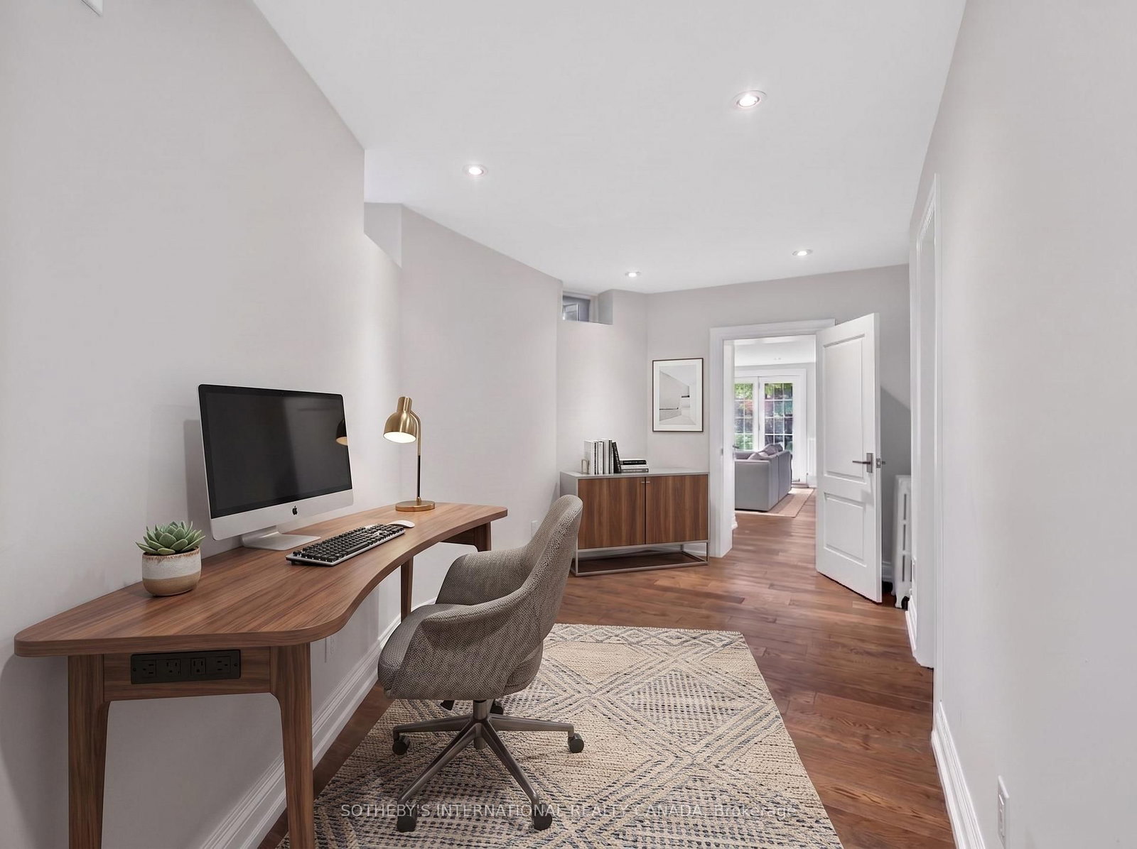 70 Oriole Road • Toronto, ON photo 26