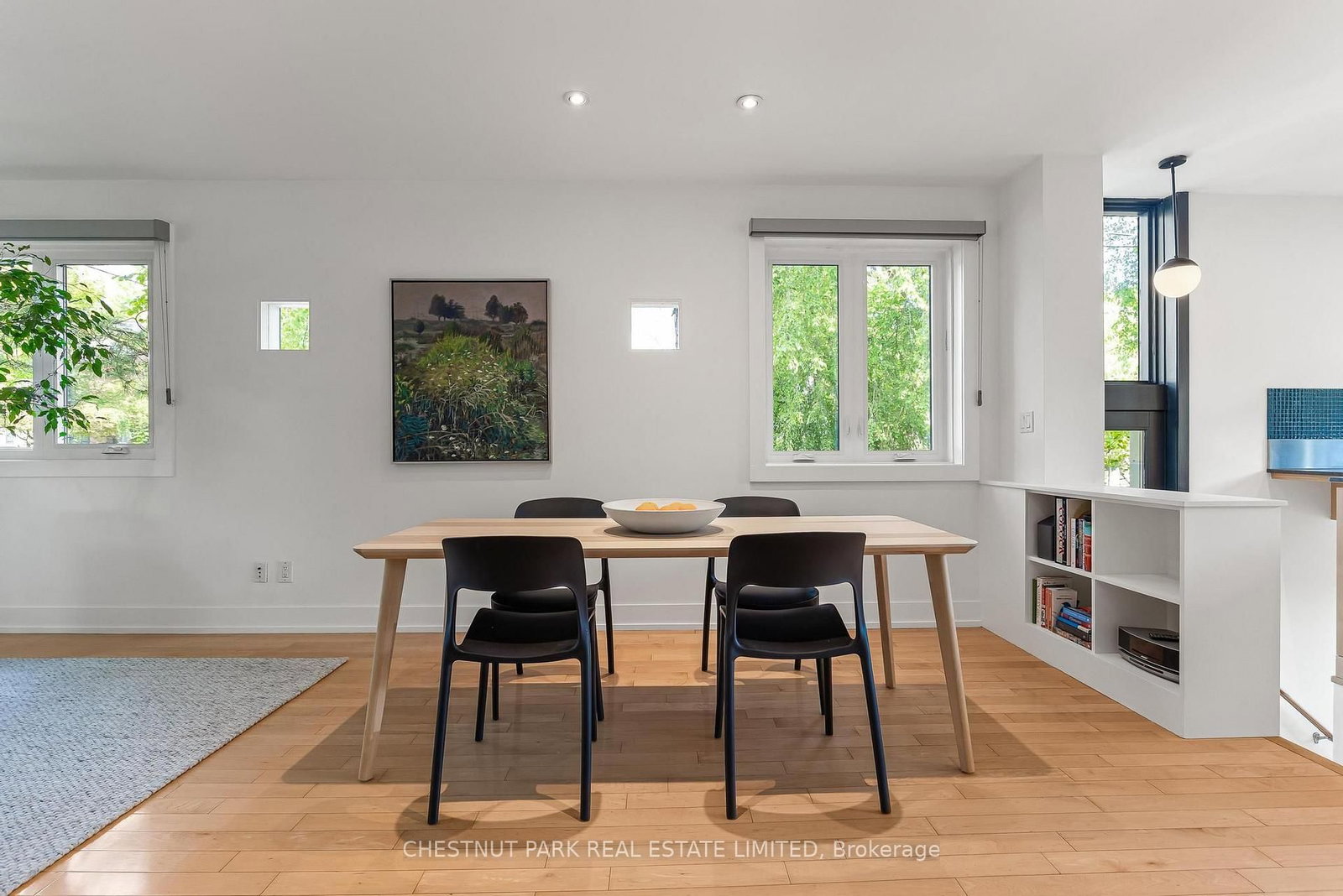 211 Snowdon Avenue • Toronto, ON photo 16