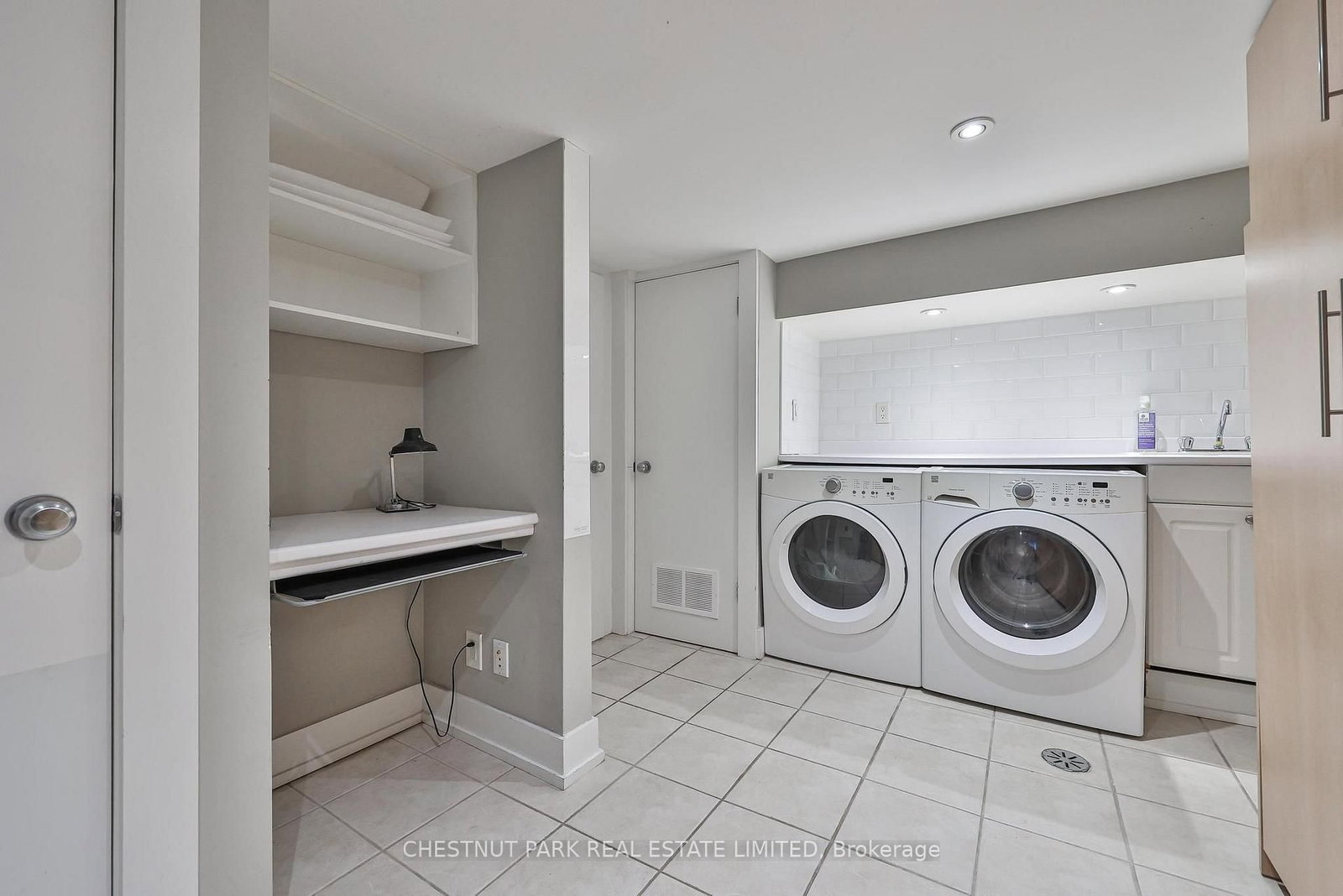 211 Snowdon Avenue • Toronto, ON photo 30