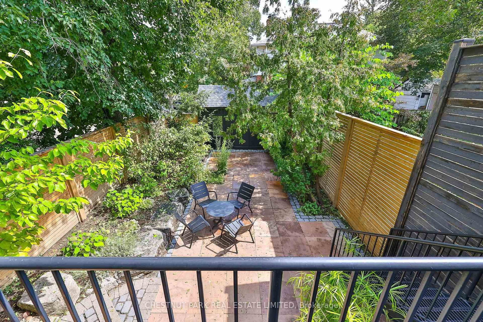 211 Snowdon Avenue • Toronto, ON photo 35