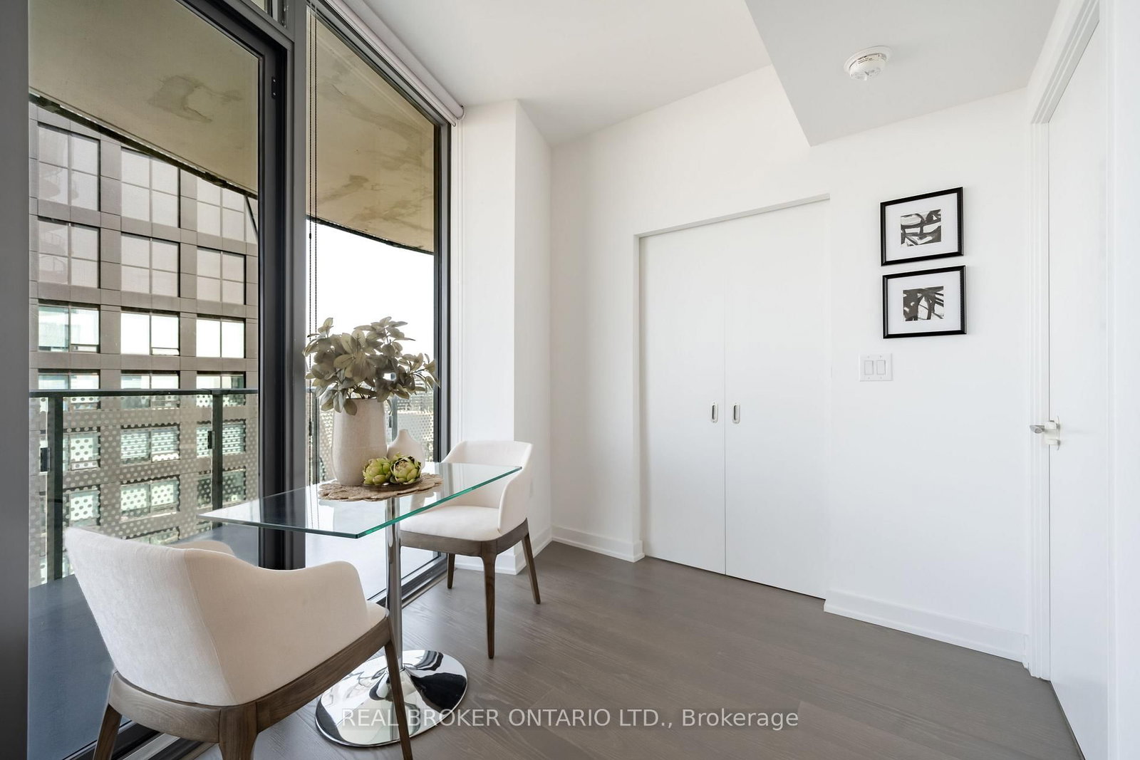 11 Wellesley Street W • #5311 • Toronto, ON photo 8