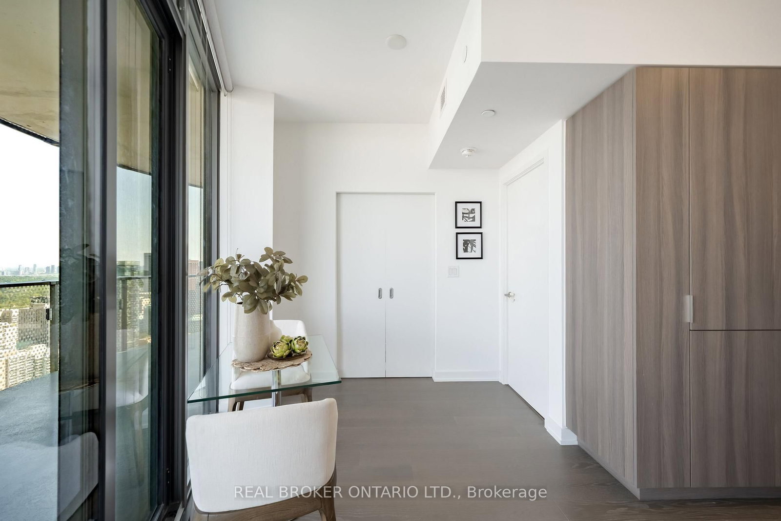11 Wellesley Street W • #5311 • Toronto, ON photo 9
